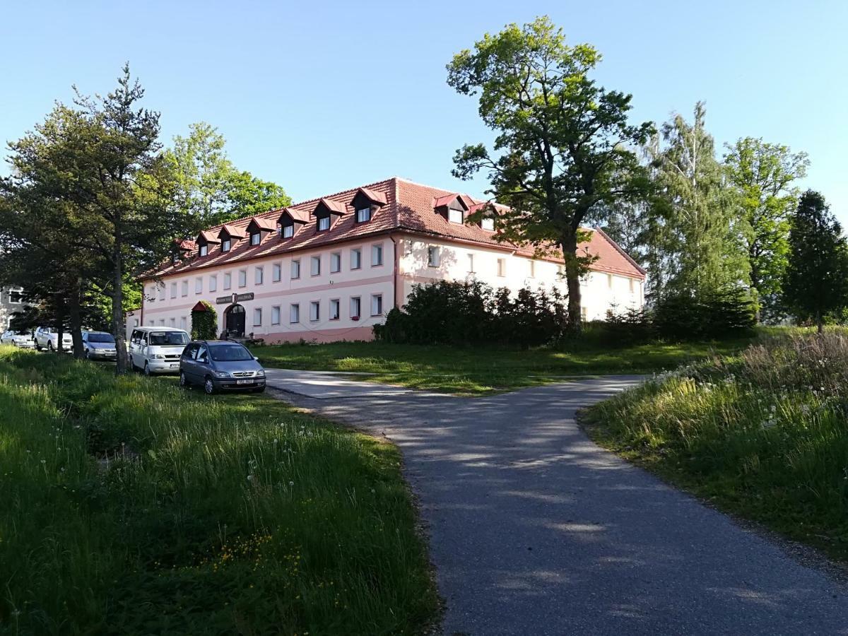 Penzion Tomy Pihlov Horní Planá Exterior foto